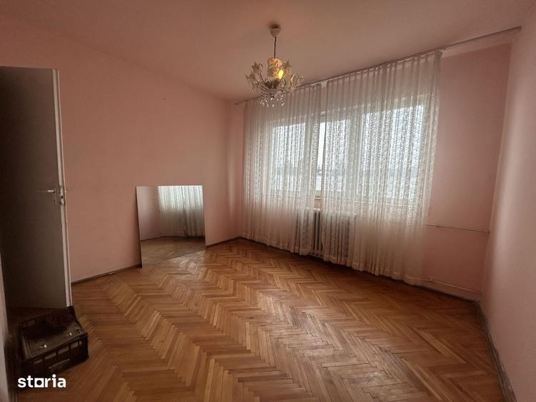 Apartament cu 4 camere decomandat în Mănăștur