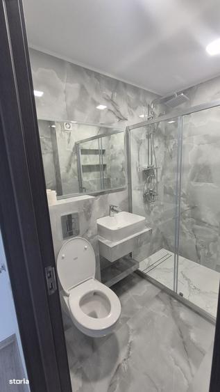 Apartament cu 3 camere în Micro 1