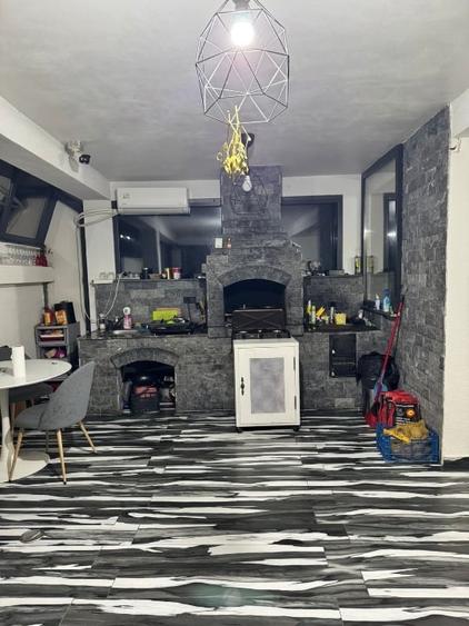 Casă individuală cu 3 camere cu Canalizare în Budești