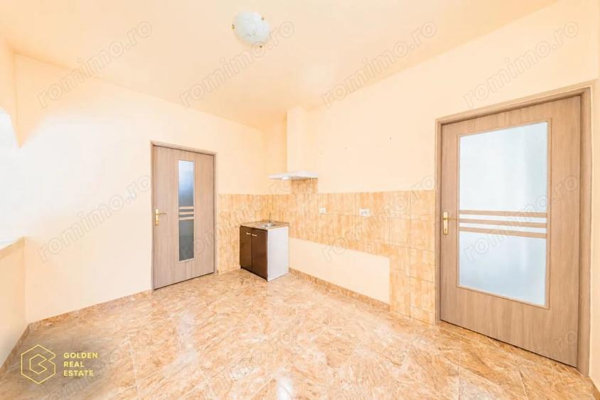 Casă cu Teren 1554 Mp în Central