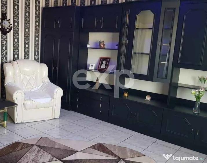 Inchiriere apartament 3 camere Central - Pitesti (Arges) - 1