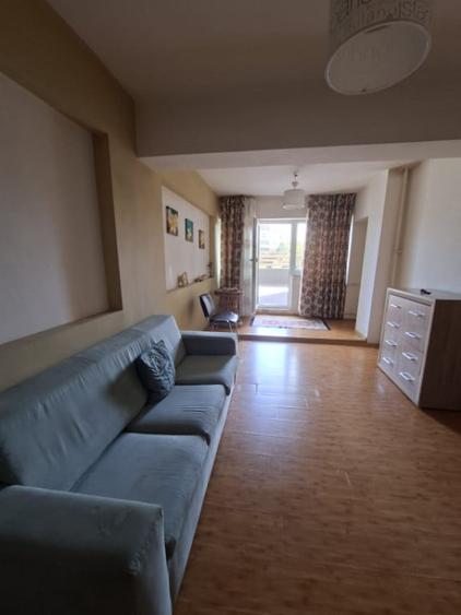 Apartament cu 2 camere decomandat în Sud