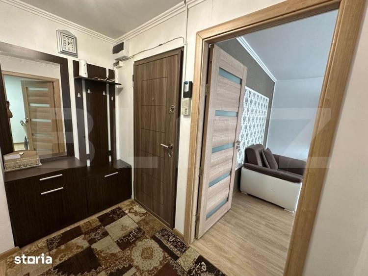 Apartament cu 3 camere decomandat în Rovine