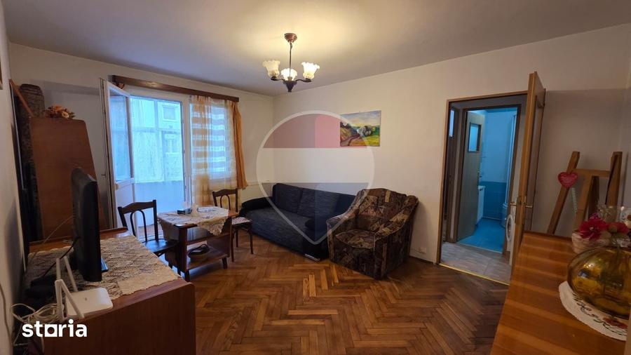 Apartament cu 2 camere semidecomandat în Central