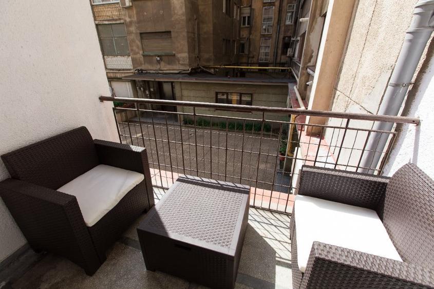Apartament cu 3 camere decomandat în Ultracentral — fotografia 3