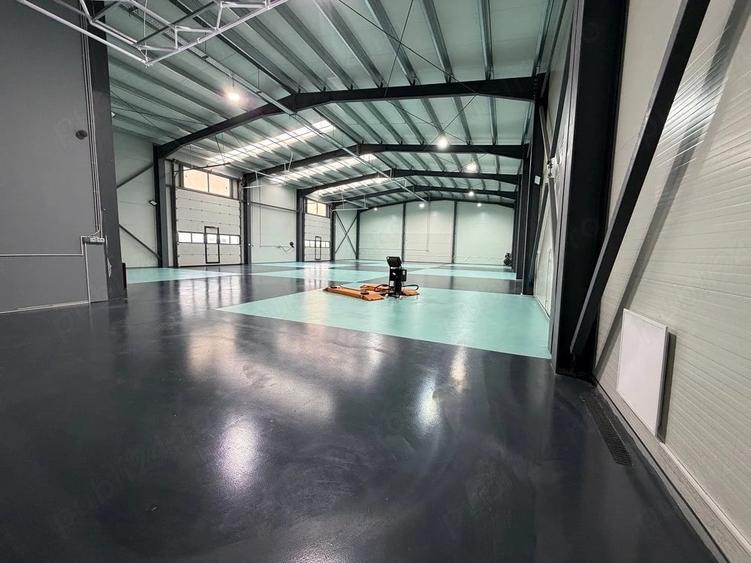 Spațiu comercial, de 595 mp, în Domnești