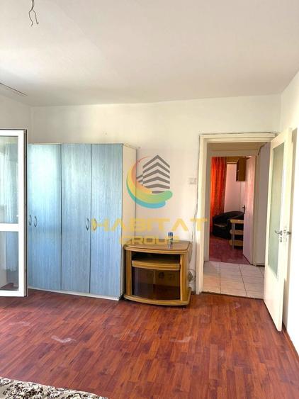 Apartament cu 2 camere decomandat, mobilat în Văcăresti
