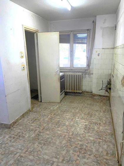 Apartament cu 3 camere semidecomandat în Gheorgheni