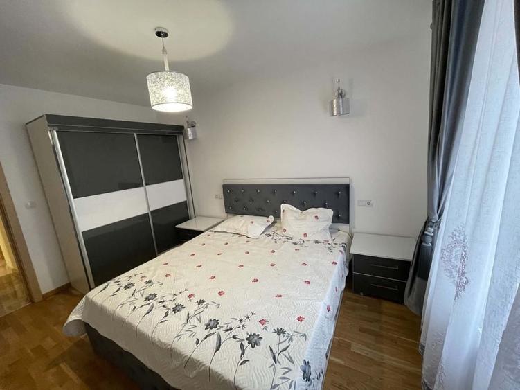 Apartament cu 3 camere decomandat în Rodna