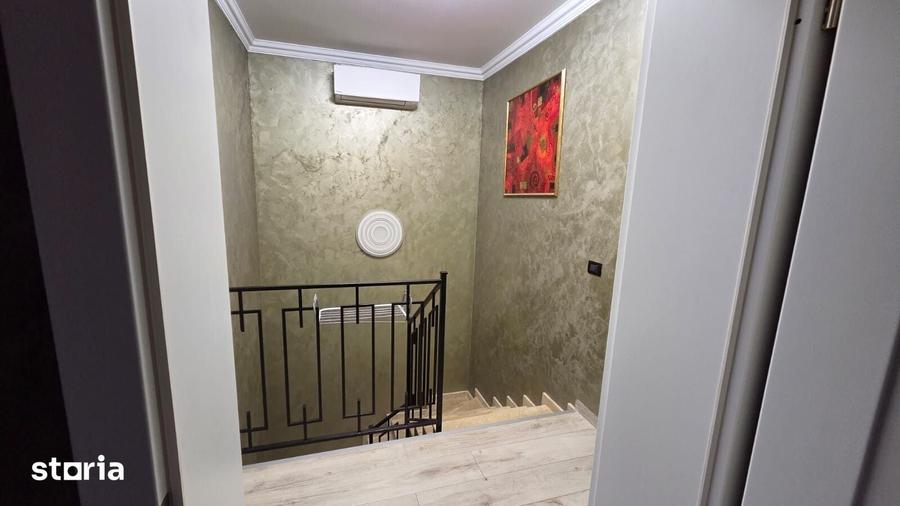 Casă cu 4 camere cu Teren 300 Mp în Sud