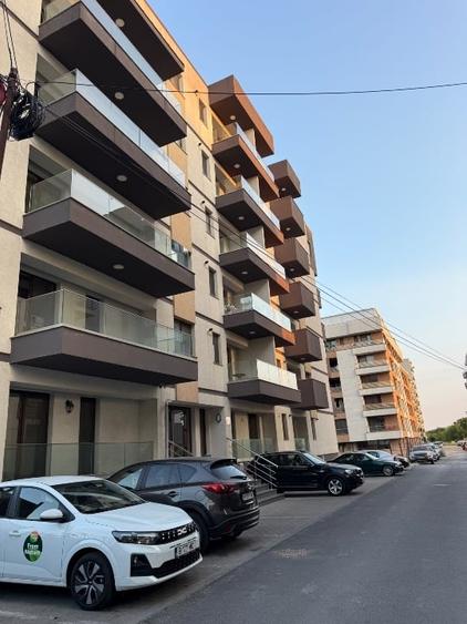 Apartament cu 2 camere decomandat, mobilat în Sisești