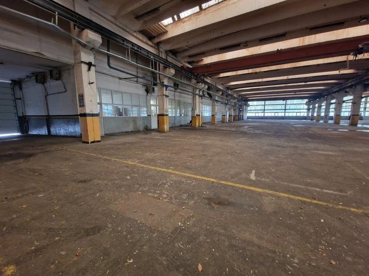 Spațiu industrial, de 1,000 mp, în Tătărași