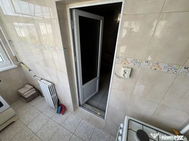 Apartament 3 camere zona Tomis 3 cu Gaze - 9
