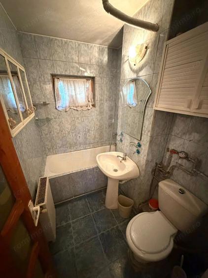 3 camere - parter - 55mp - centrala proprie - Craiovita - Materna - 3