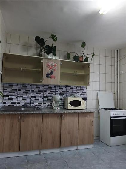 Apartament cu 2 camere decomandat în Nerva Traian