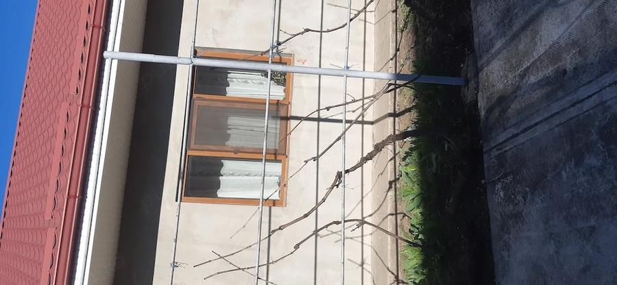 Casă cu 4 camere cu Teren 800 Mp în Central
