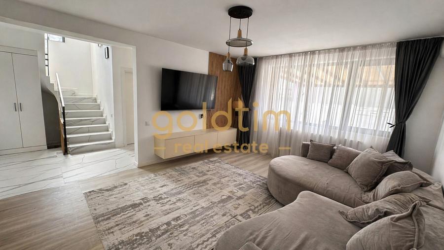 Duplex cu 5 camere cu Canalizare în Brănești