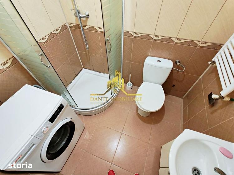Garsonieră decomandată în Borhanci
