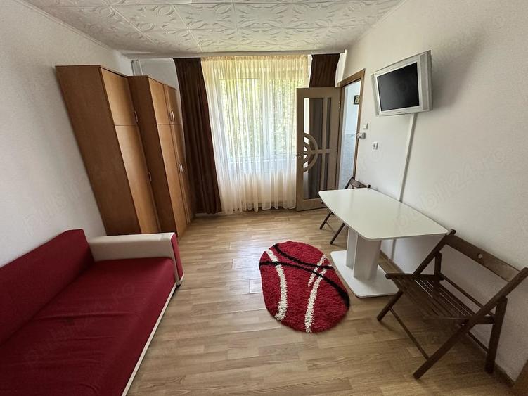 Garsonieră semidecomandată în Central