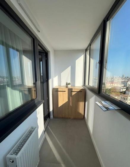 Apartament cu 3 camere decomandat, mobilat în Tomis III