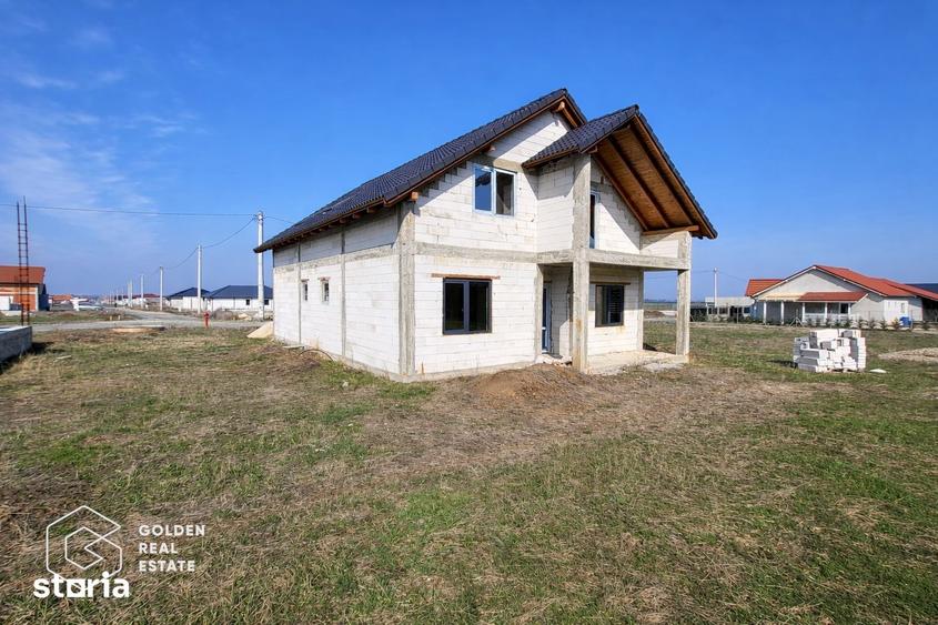 Casă cu 3 camere cu Teren 500 Mp în Frumușeni