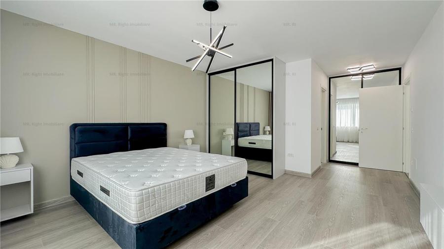 Apartament cu 3 camere decomandat, mobilat în Tractorul