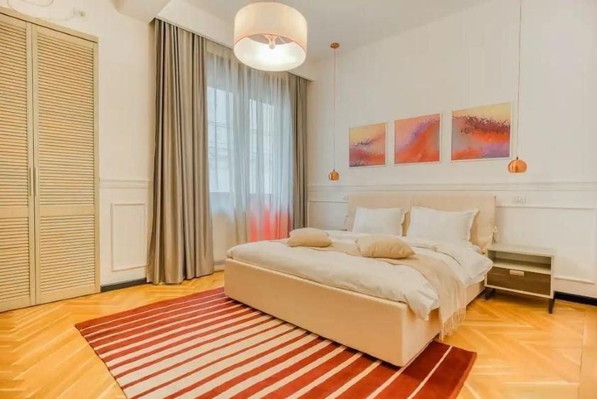 Apartament cu 3 camere decomandat în Universitate