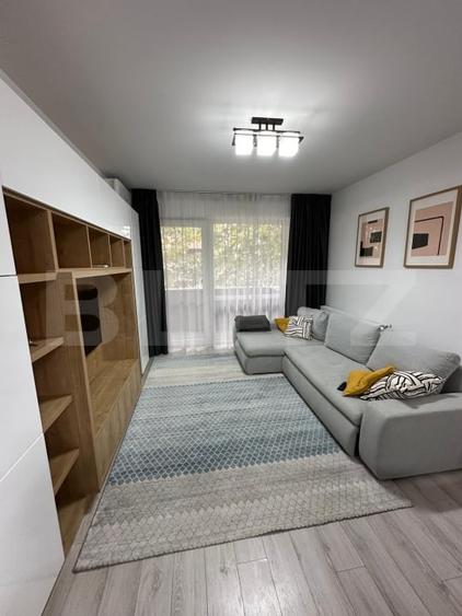 Apartament cu 3 camere decomandat, mobilat în Sud