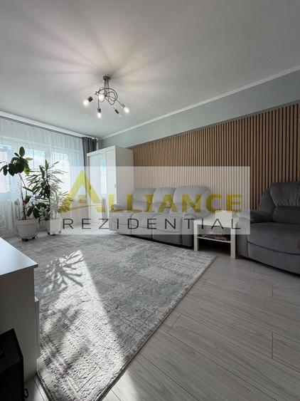 Apărătorii Patriei 4 camere | bloc 1983 | Renovat cu centrala - 2