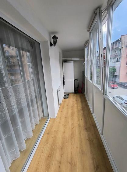Garsonieră decomandată în Luna