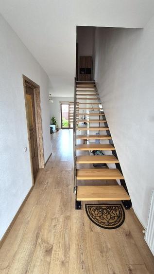 Duplex cu 4 camere cu Canalizare în Bartolomeu