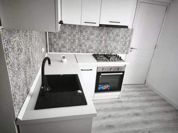 !!!! Inchiriez apartament 3 camere - 8