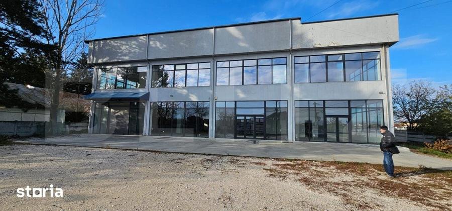 Spațiu comercial, de 800 mp, în Exterior Vest