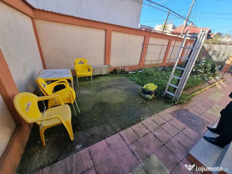 Casă cu 4 camere cu Teren 176 Mp în Tomis II