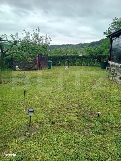 Casă cu 3 camere în Criș