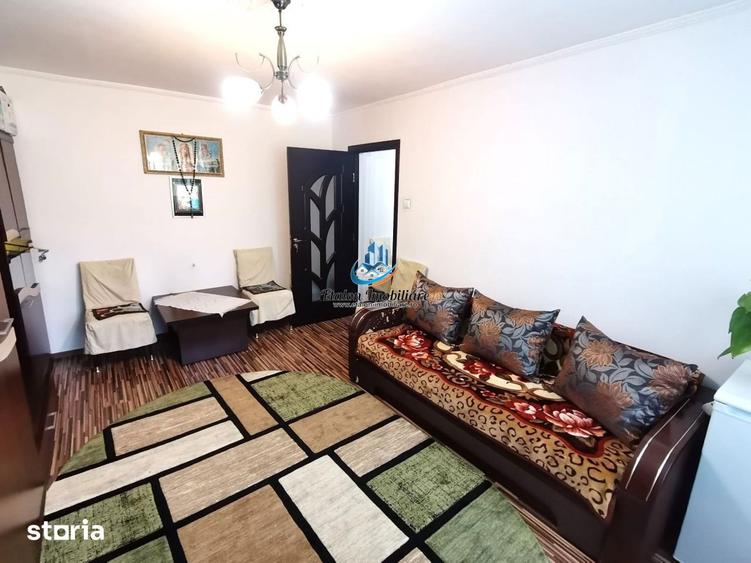 Apartament cu 2 camere decomandat în Precista