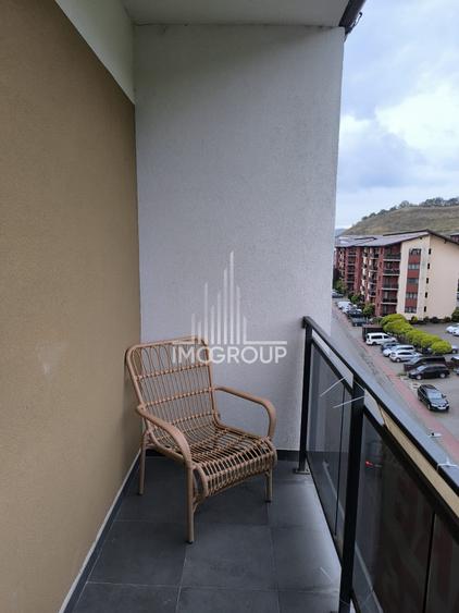 Apartament cu 3 camere decomandat, mobilat în Florești