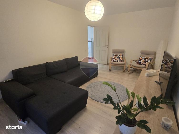 Apartament cu 3 camere de vanzare in zona Crangasi - 2