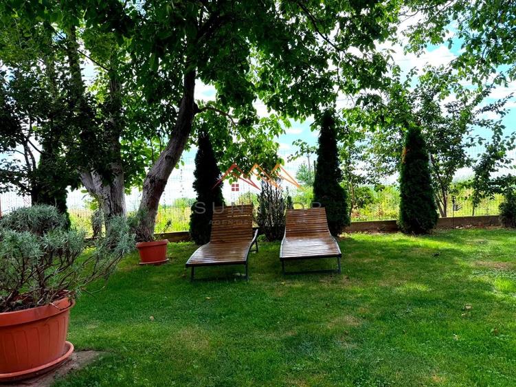 Casă individuală cu 4 camere cu Canalizare în Urleta