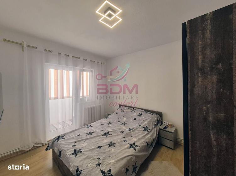 Apartament cu 3 camere semidecomandat în Central