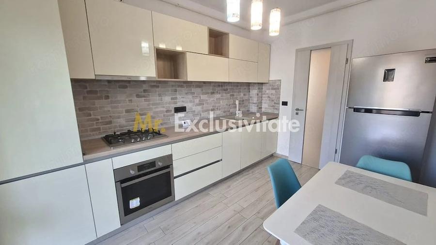 Apartament cu 3 camere decomandat în Central