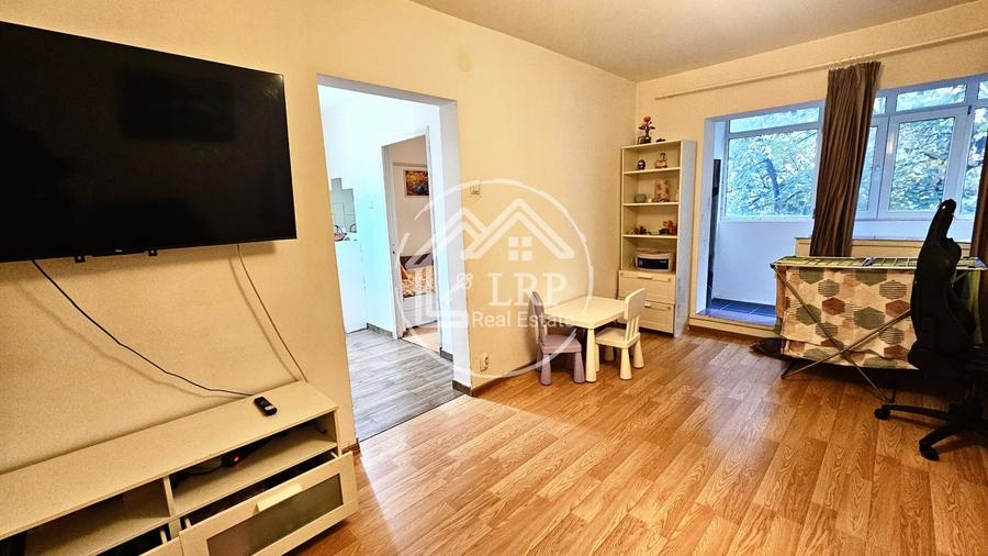 Apartament cu 2 camere decomandat, mobilat în Basarabia