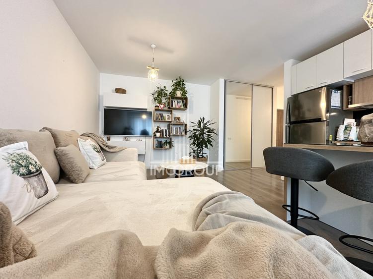 Apartament cu 2 camere semidecomandat în Florești