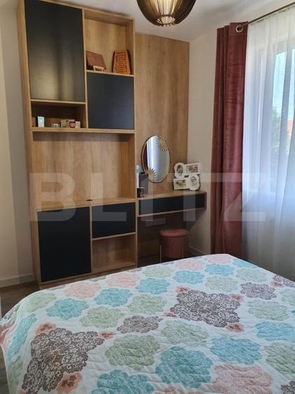Apartament de vanzare, 3 camere, 2 bai, garaj + boxa, zona Subcetate - 12