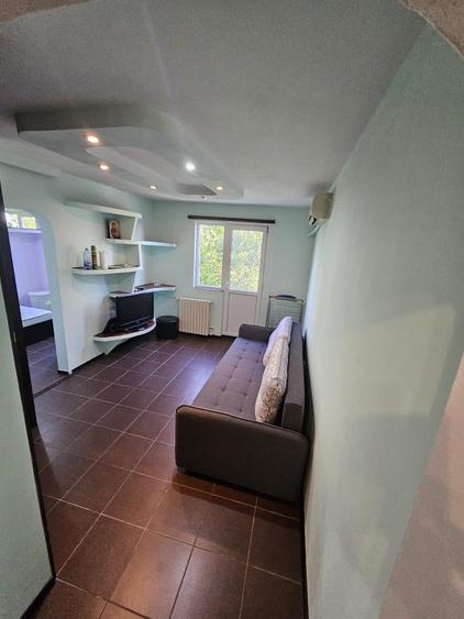 Apartament cu 2 camere semidecomandat în Tomis Nord