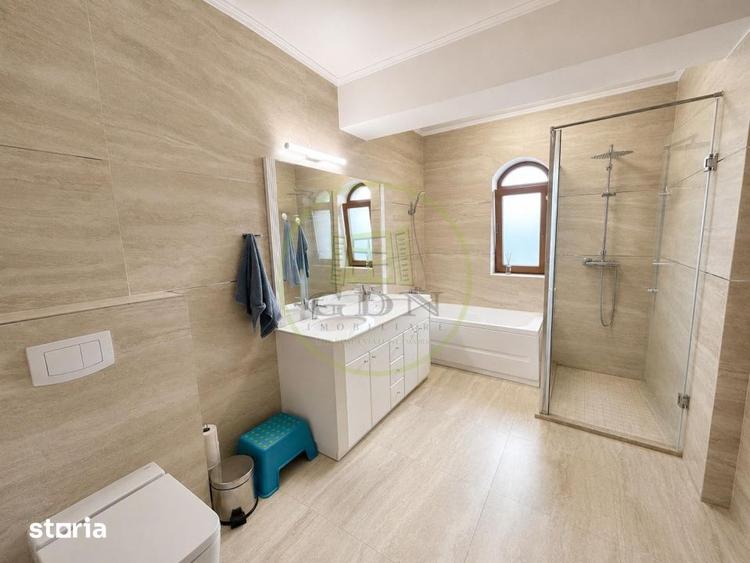 Casă cu 5 camere cu Canalizare în Mogoșoaia