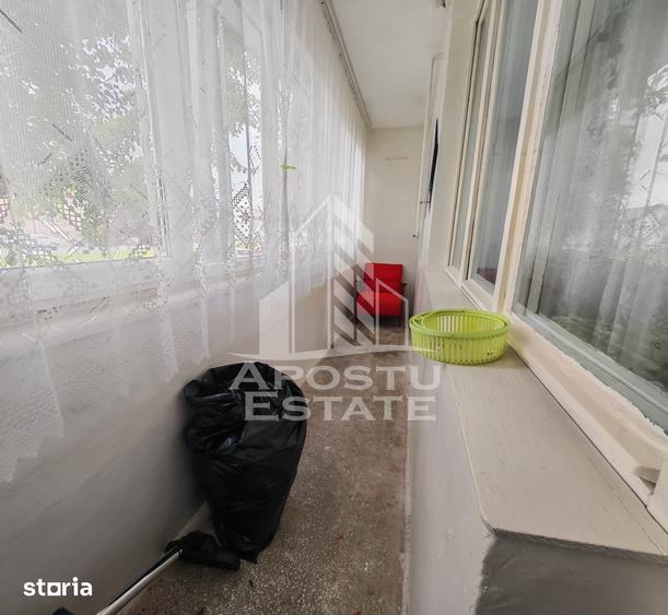 Apartament cu 2 camere decomandat în Cetății