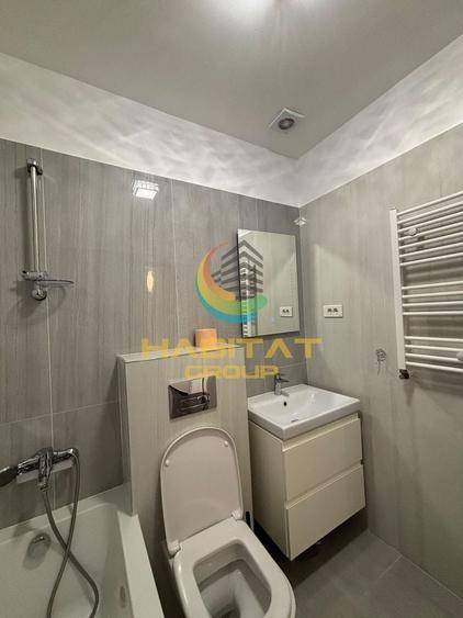 Casă individuală cu 4 camere cu Canalizare în Central