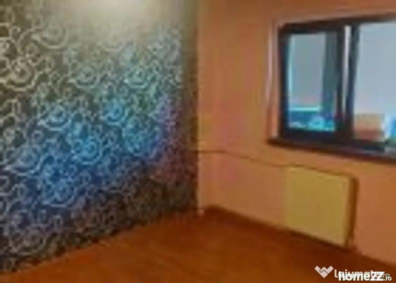 Apartament cu 2 camere semidecomandat în Colentina
