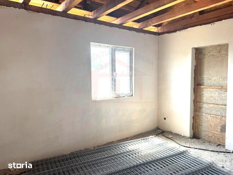 Casă cu 3 camere cu Teren 804 Mp în Țiglina 3
